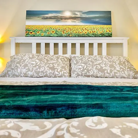 - Le Burnie Lägenhet Palermo